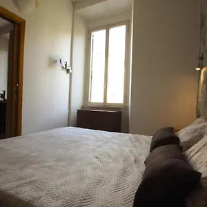 https://san-giovanni-holiday-house.it-romehotels.com
